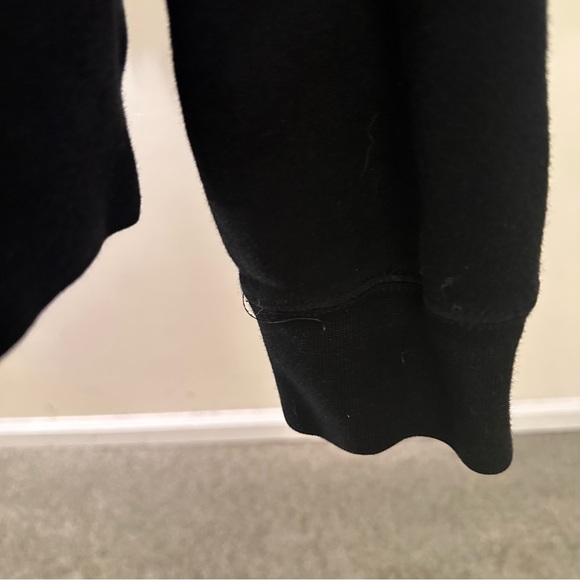 Vintage Alice In Chains Black Hoodie - Picture 12 of 13